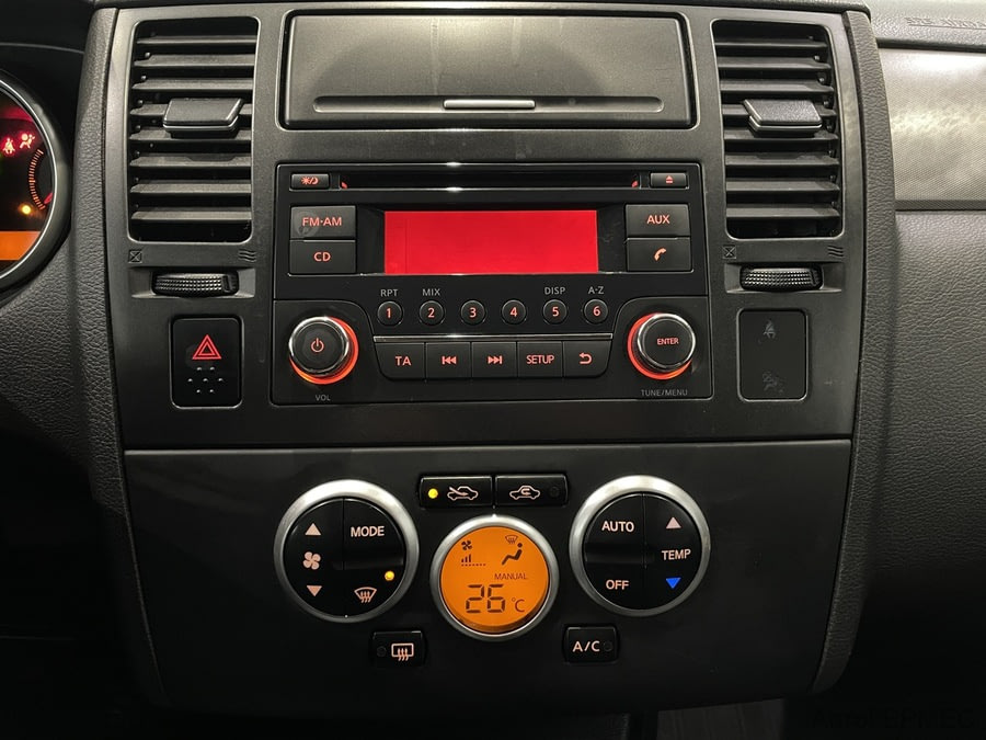 Фото NISSAN Tiida I с пробегом | №7