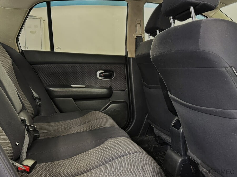 Фото NISSAN Tiida I Рестайлинг с пробегом | №12