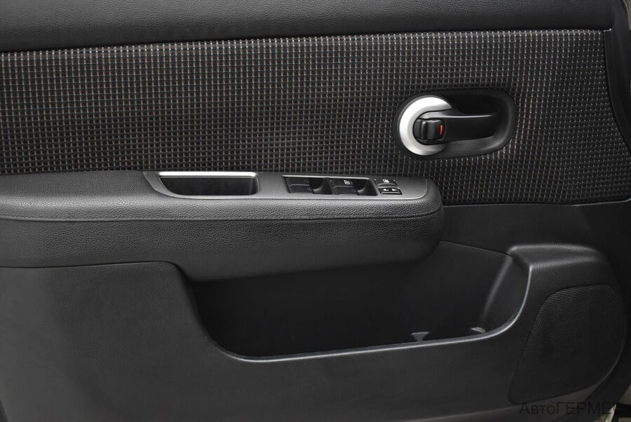 Фото NISSAN Tiida I Рестайлинг с пробегом | №9