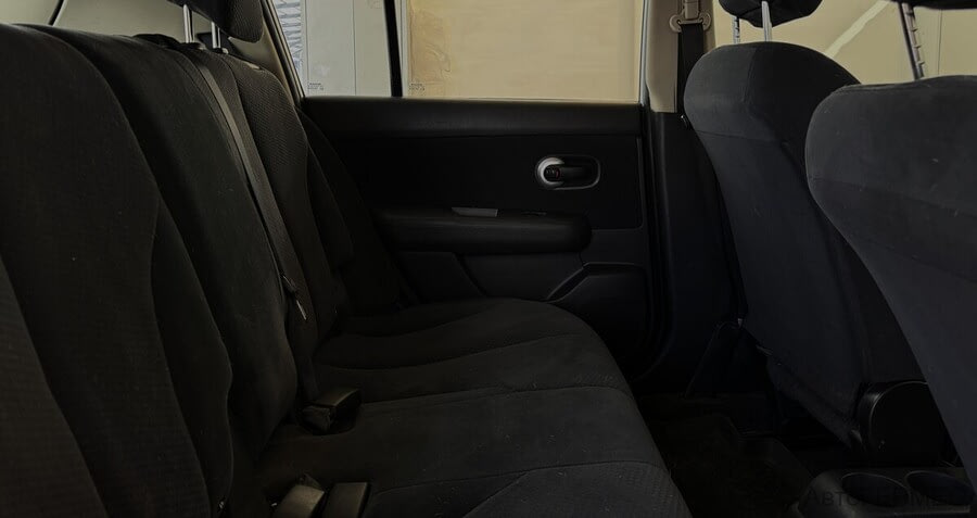 Фото NISSAN Tiida I Рестайлинг с пробегом | №11