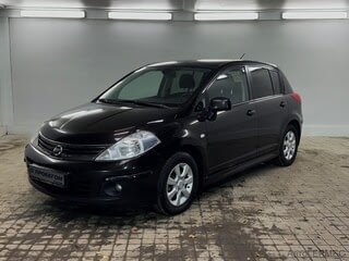 Фото NISSAN Tiida I Рестайлинг с пробегом