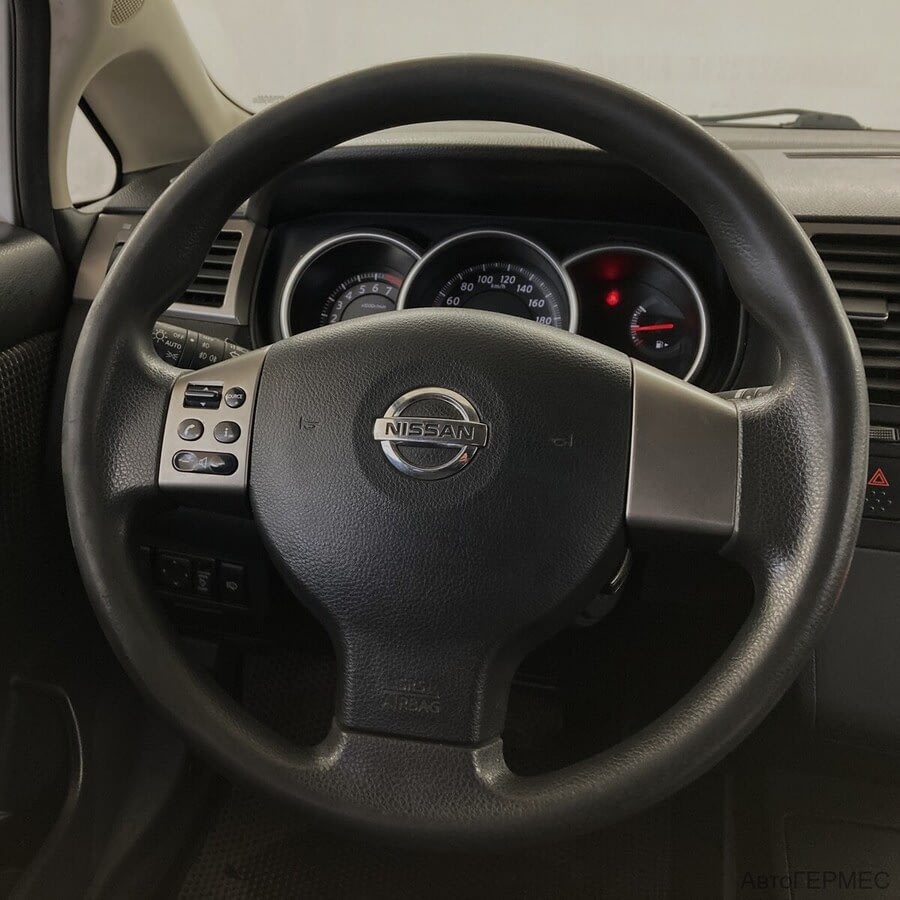 Фото NISSAN Tiida I Рестайлинг с пробегом | №8