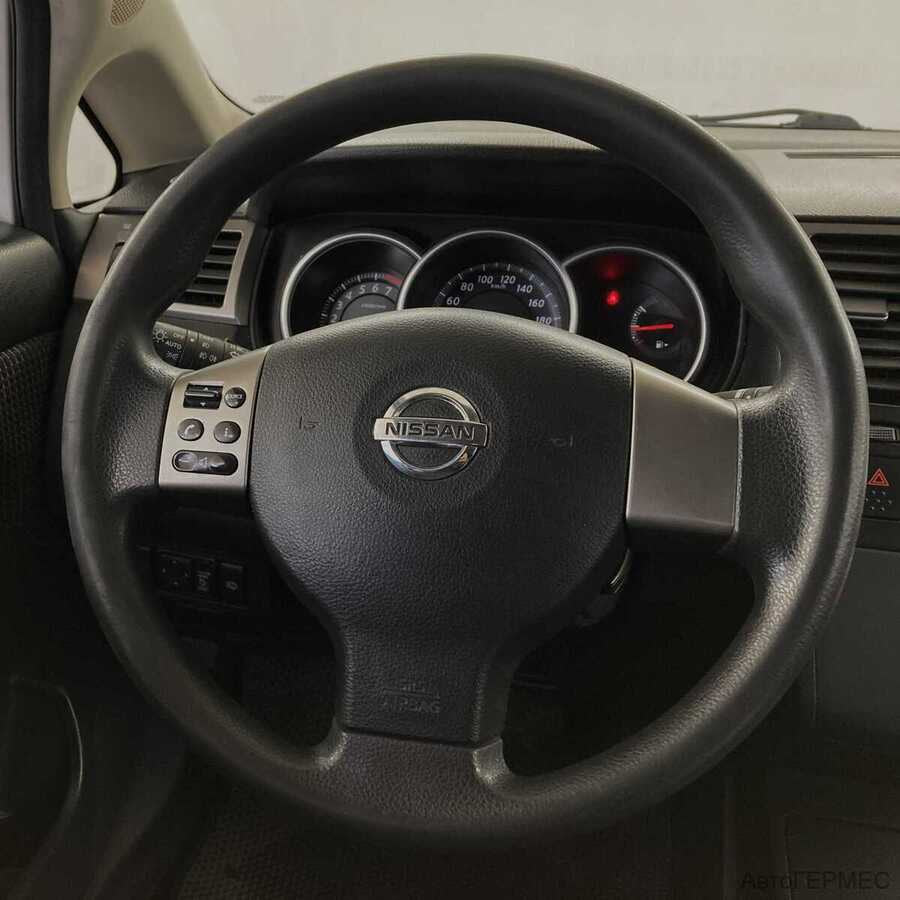 Фото NISSAN Tiida I Рестайлинг с пробегом | №8