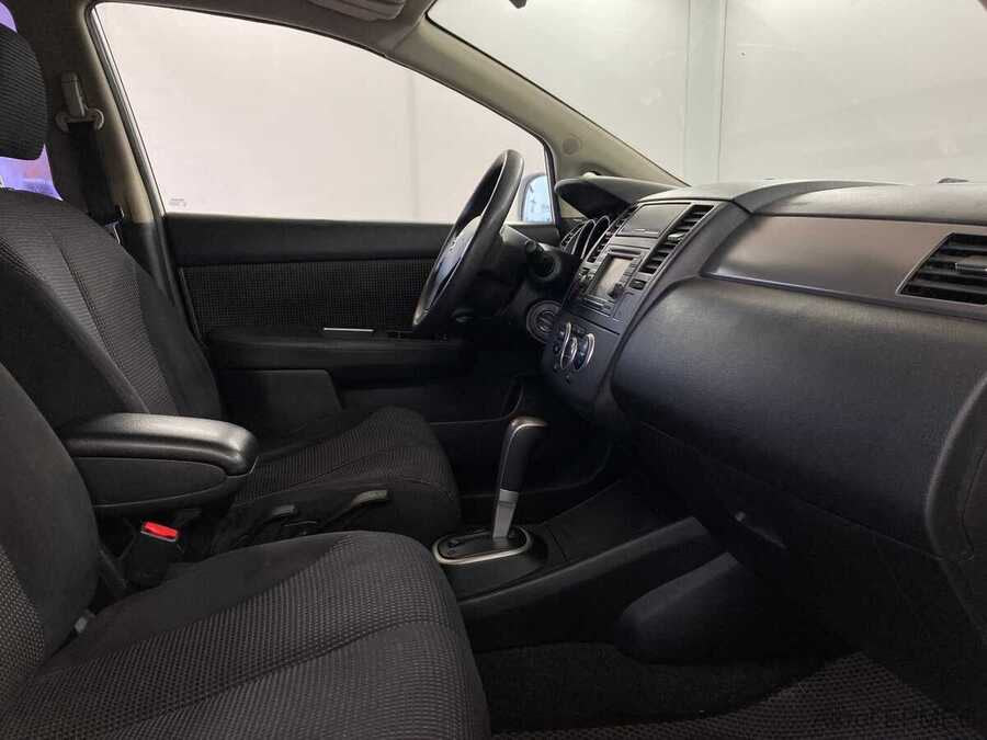 Фото NISSAN Tiida I Рестайлинг с пробегом | №11