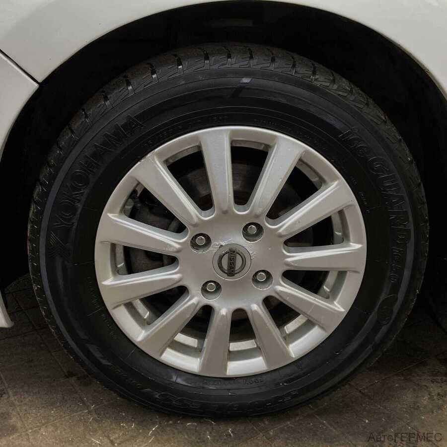 Фото NISSAN Tiida I Рестайлинг с пробегом | №15