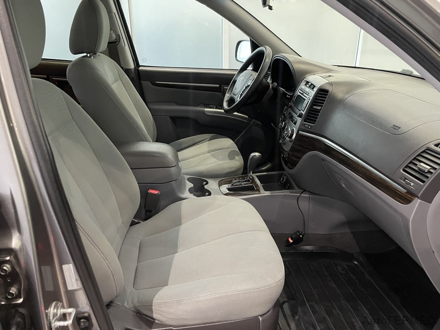 Фото HYUNDAI Santa Fe II Рестайлинг с пробегом | №11 Фото HYUNDAI Santa Fe II Рестайлинг с пробегом | №11