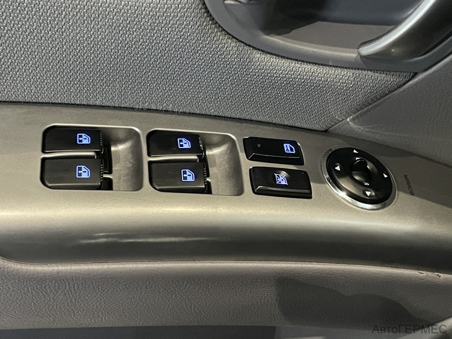 Фото HYUNDAI Santa Fe II Рестайлинг с пробегом | №8 Фото HYUNDAI Santa Fe II Рестайлинг с пробегом | №8