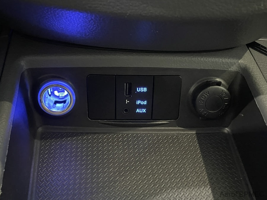 Фото HYUNDAI Santa Fe II Рестайлинг с пробегом | №10 Фото HYUNDAI Santa Fe II Рестайлинг с пробегом | №10