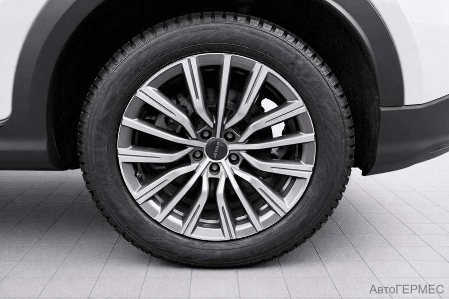 Фото JETOUR X70 Plus I Рестайлинг с пробегом | №18