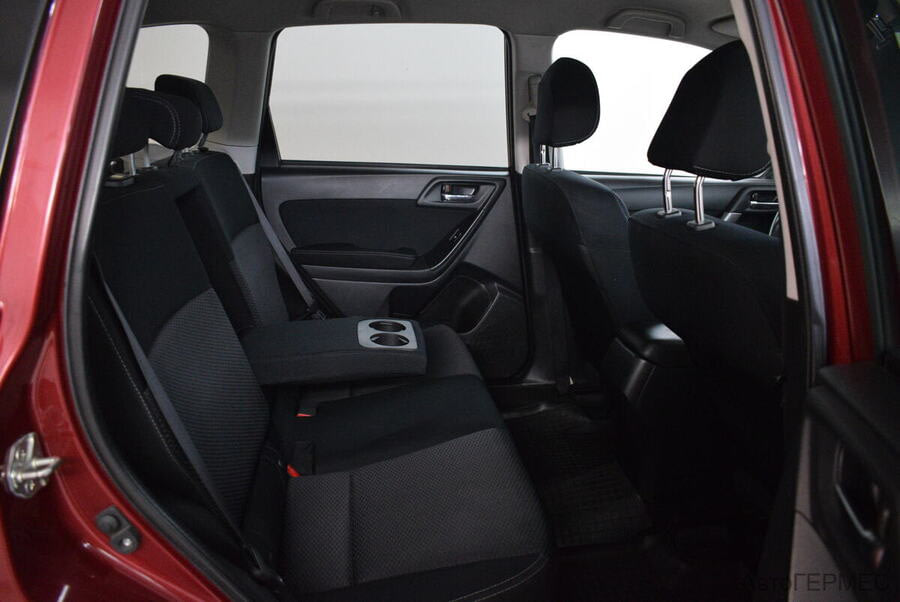 Фото Subaru Forester IV с пробегом | №13 Фото Subaru Forester IV с пробегом | №13