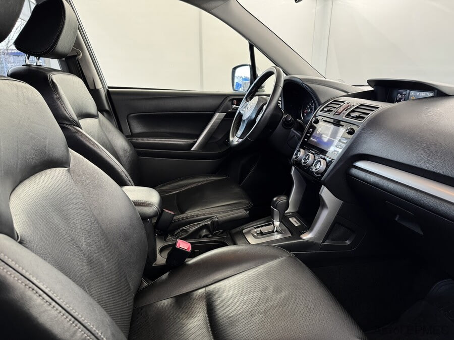 Фото Subaru Forester IV с пробегом | №15 Фото Subaru Forester IV с пробегом | №15