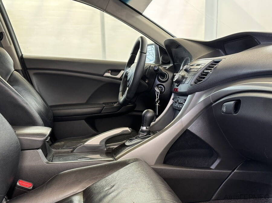 Фото Honda Accord VIII с пробегом | №13 Фото Honda Accord VIII с пробегом | №13