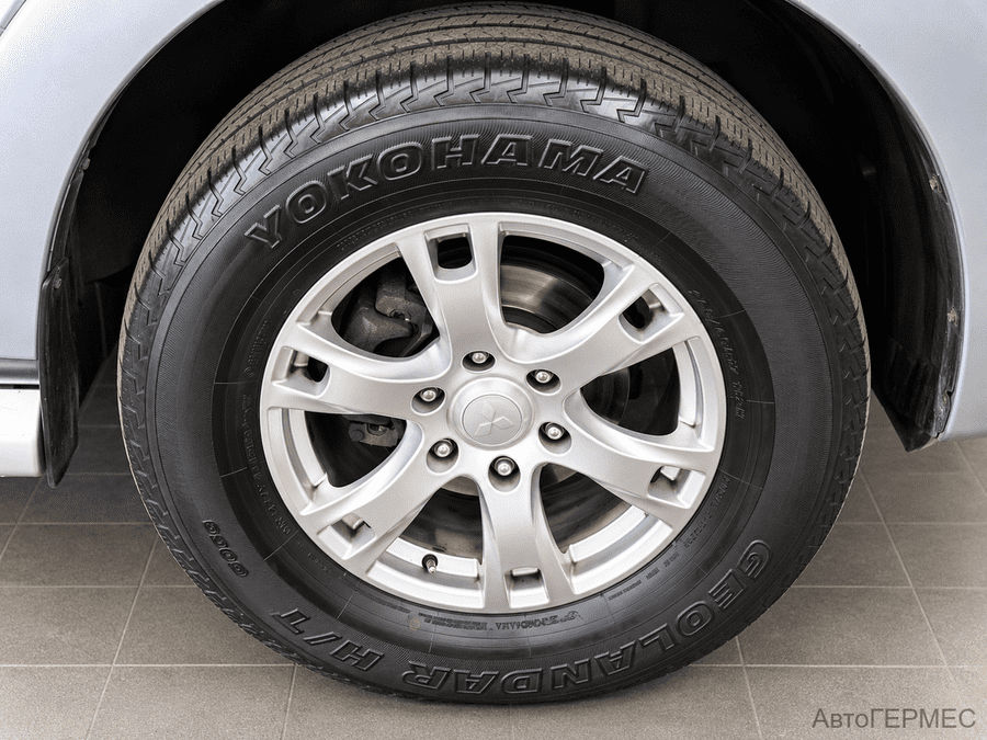 Фото MITSUBISHI Pajero IV Рестайлинг 1 с пробегом | №15