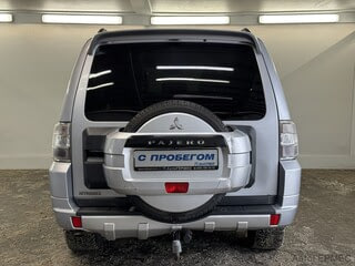 Фото MITSUBISHI Pajero IV Рестайлинг 1 с пробегом