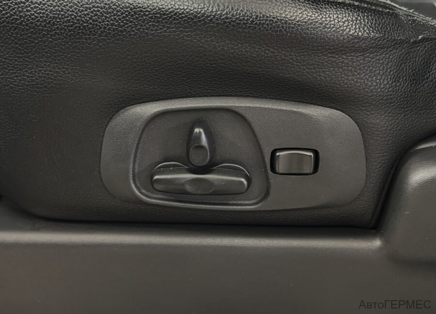 Фото MITSUBISHI Pajero IV Рестайлинг 1 с пробегом | №12