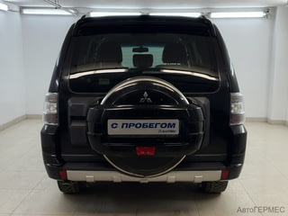 Фото MITSUBISHI Pajero IV Рестайлинг 1 с пробегом
