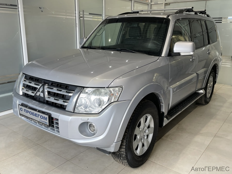 Фото MITSUBISHI Pajero IV Рестайлинг 1 с пробегом | №1 Фото MITSUBISHI Pajero IV Рестайлинг 1 с пробегом | №1