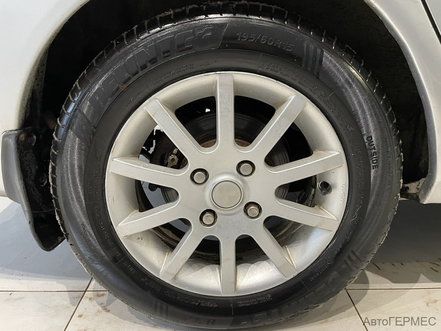 Фото MITSUBISHI Lancer IX Рестайлинг с пробегом | №15