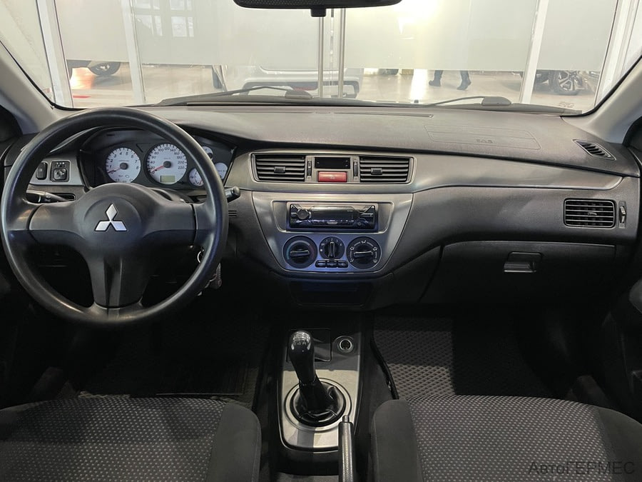 Фото MITSUBISHI Lancer IX Рестайлинг с пробегом | №5