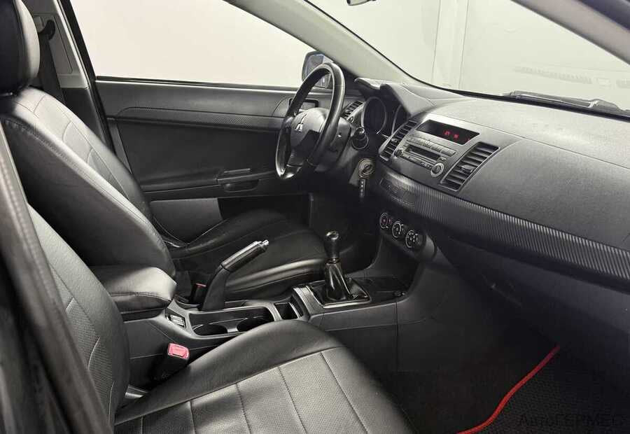 Фото MITSUBISHI Lancer X с пробегом | №11