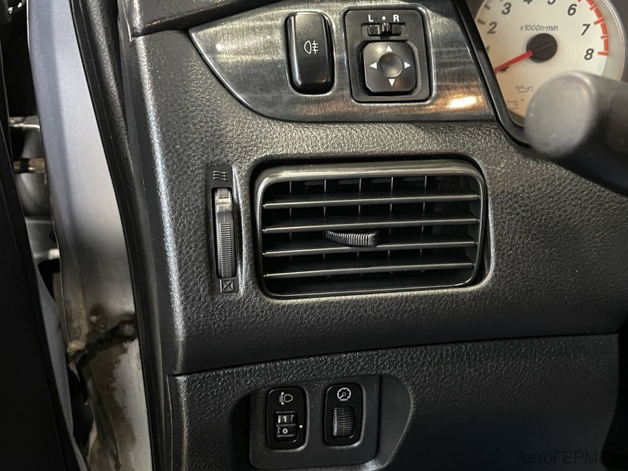 Фото MITSUBISHI Lancer IX с пробегом | №9 Фото MITSUBISHI Lancer IX с пробегом | №9