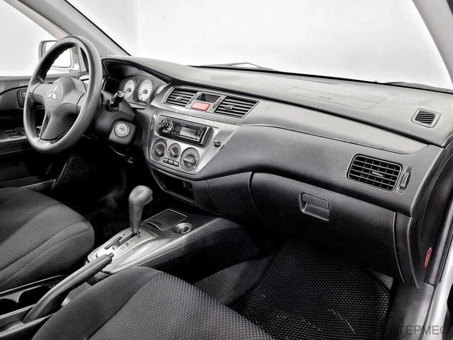 Фото MITSUBISHI Lancer IX Рестайлинг с пробегом | №15 Фото MITSUBISHI Lancer IX Рестайлинг с пробегом | №15