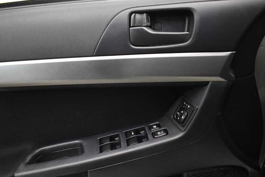 Фото MITSUBISHI Lancer X с пробегом | №9