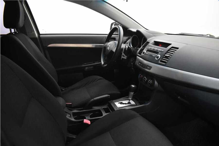 Фото MITSUBISHI Lancer X с пробегом | №10