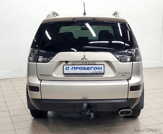 Фото MITSUBISHI Outlander II с пробегом