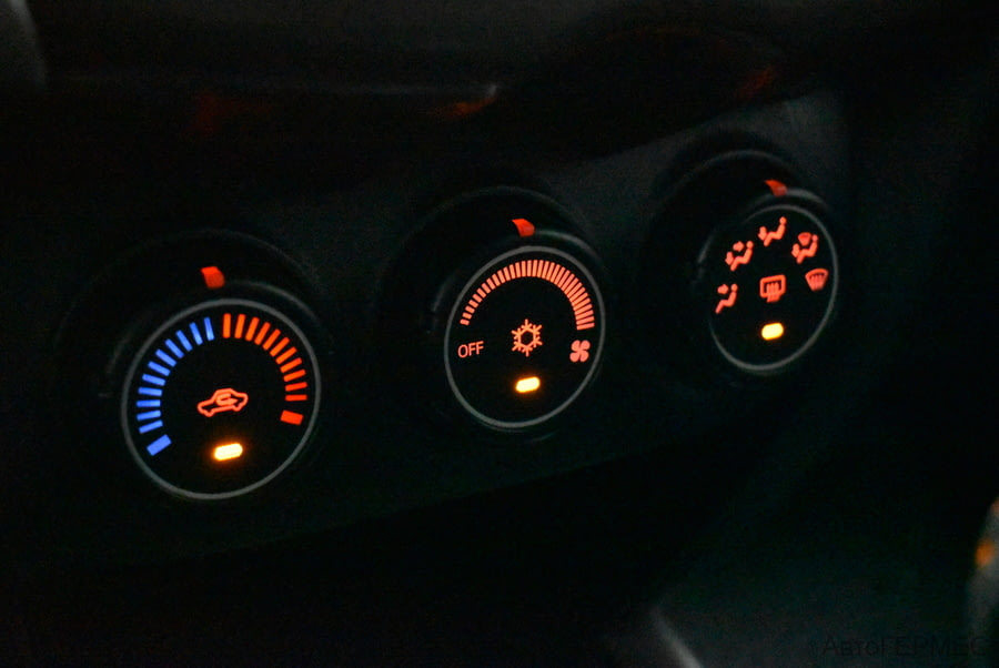 Фото MITSUBISHI ASX I Рестайлинг с пробегом | №7 Фото MITSUBISHI ASX I Рестайлинг с пробегом | №7