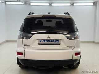 Фото MITSUBISHI Outlander II Рестайлинг с пробегом