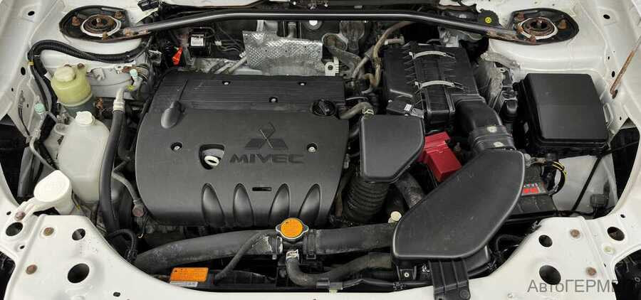 Фото MITSUBISHI Outlander II Рестайлинг с пробегом | №12