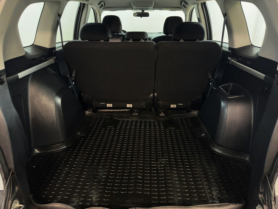 Фото MITSUBISHI Outlander II с пробегом | №11