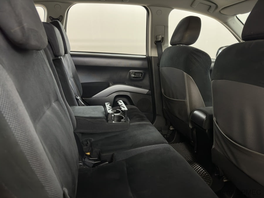 Фото MITSUBISHI Outlander II с пробегом | №10