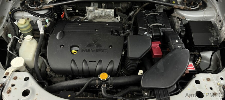 Фото MITSUBISHI Outlander II с пробегом | №12