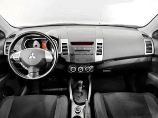 Фото MITSUBISHI Outlander II с пробегом