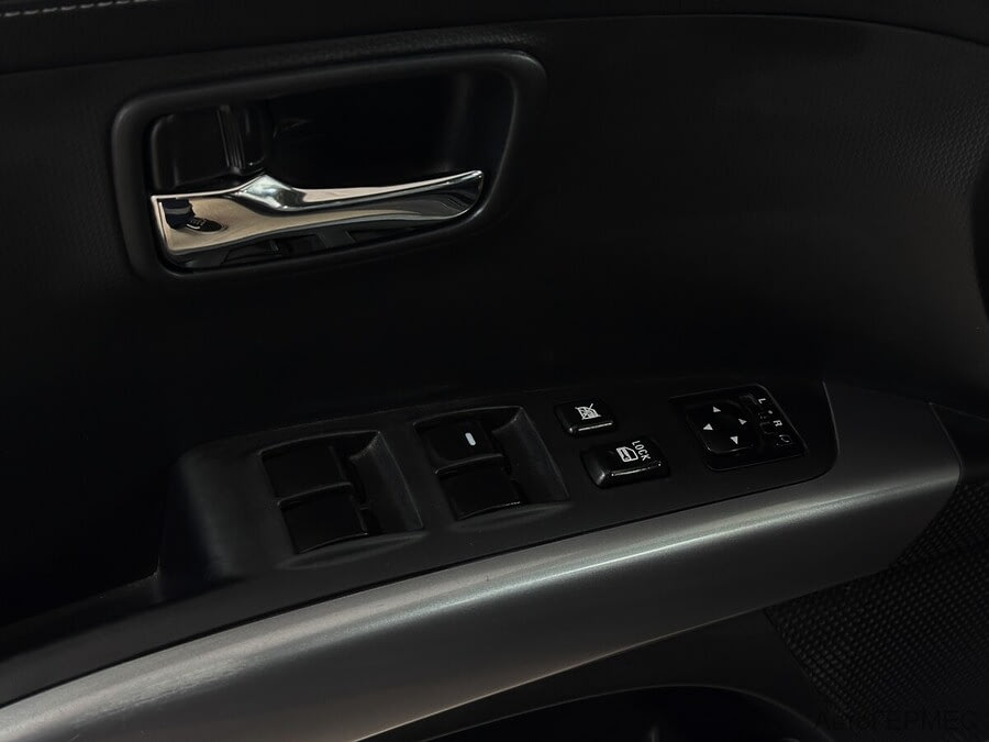 Фото MITSUBISHI Outlander II Рестайлинг с пробегом | №9