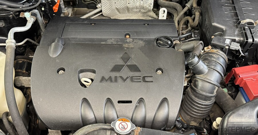 Фото MITSUBISHI ASX I Рестайлинг с пробегом | №16