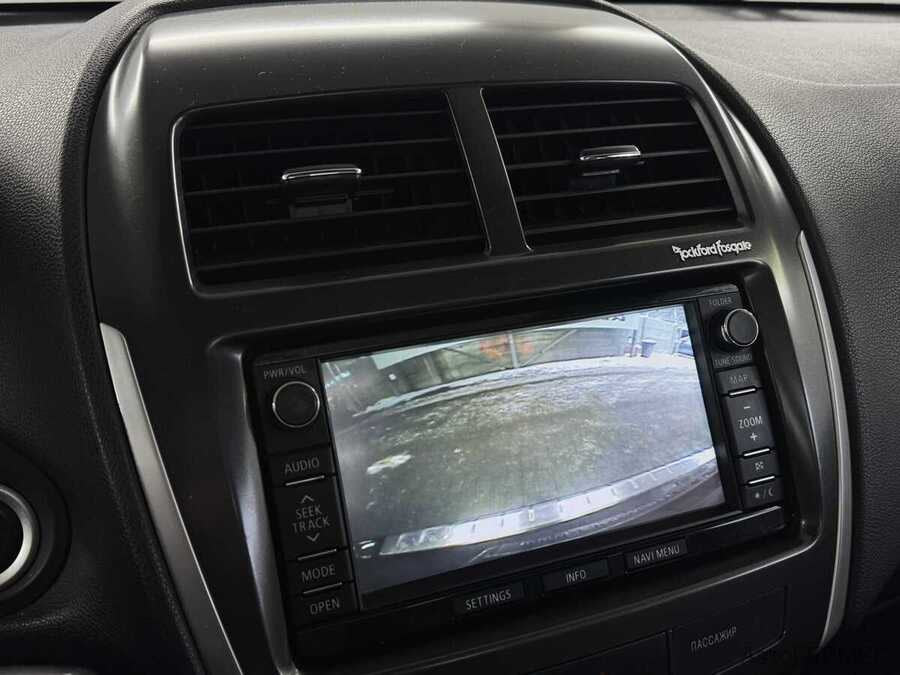 Фото MITSUBISHI ASX I Рестайлинг с пробегом | №7