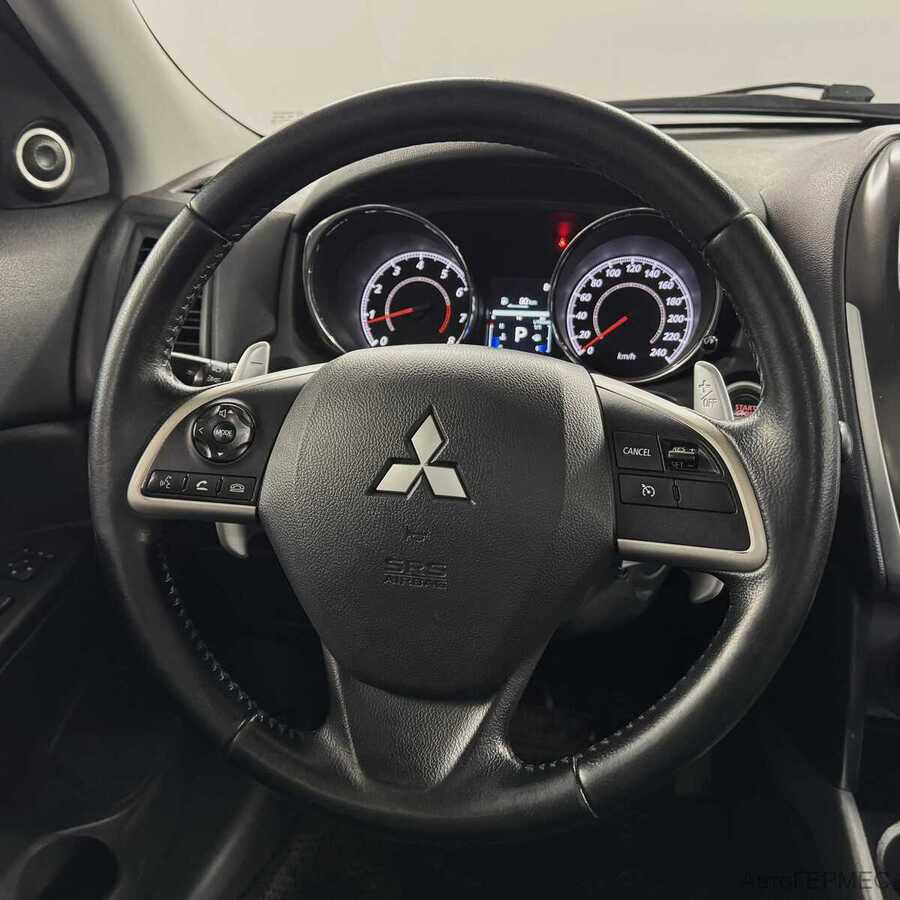 Фото MITSUBISHI ASX I Рестайлинг с пробегом | №8