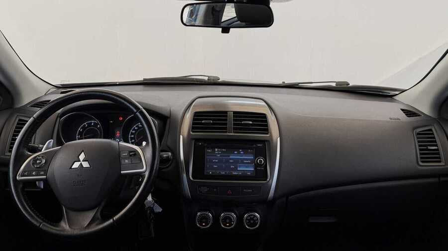 Фото MITSUBISHI ASX I Рестайлинг с пробегом | №5