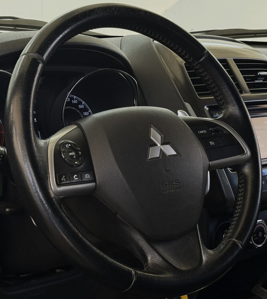 Фото MITSUBISHI ASX I Рестайлинг с пробегом | №12
