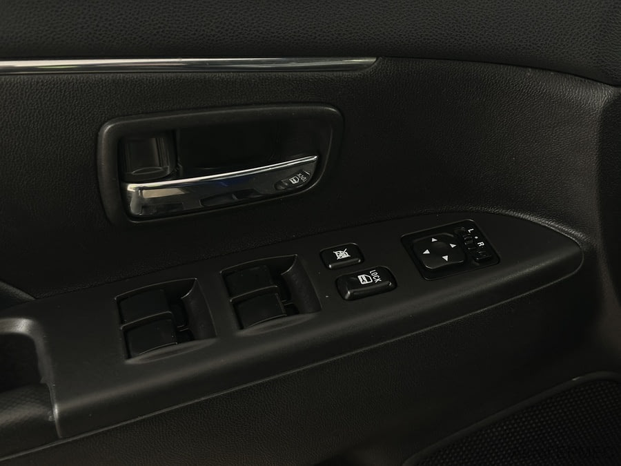 Фото MITSUBISHI ASX I Рестайлинг с пробегом | №10