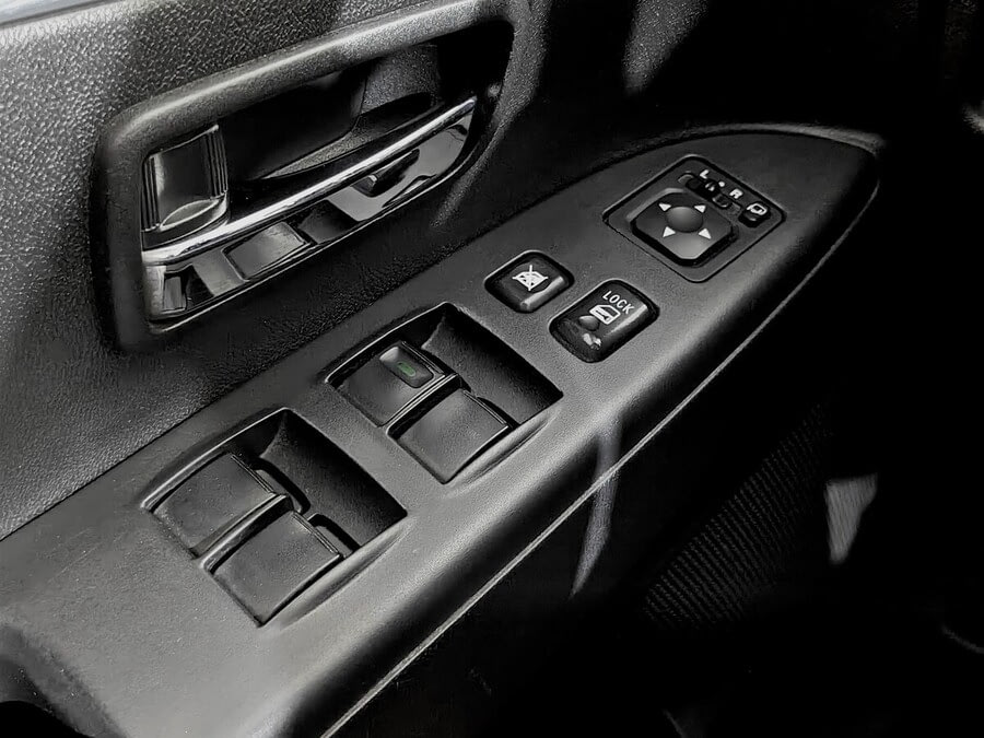 Фото MITSUBISHI ASX I Рестайлинг с пробегом | №10 Фото MITSUBISHI ASX I Рестайлинг с пробегом | №10