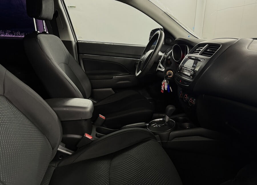 Фото MITSUBISHI ASX I Рестайлинг с пробегом | №10