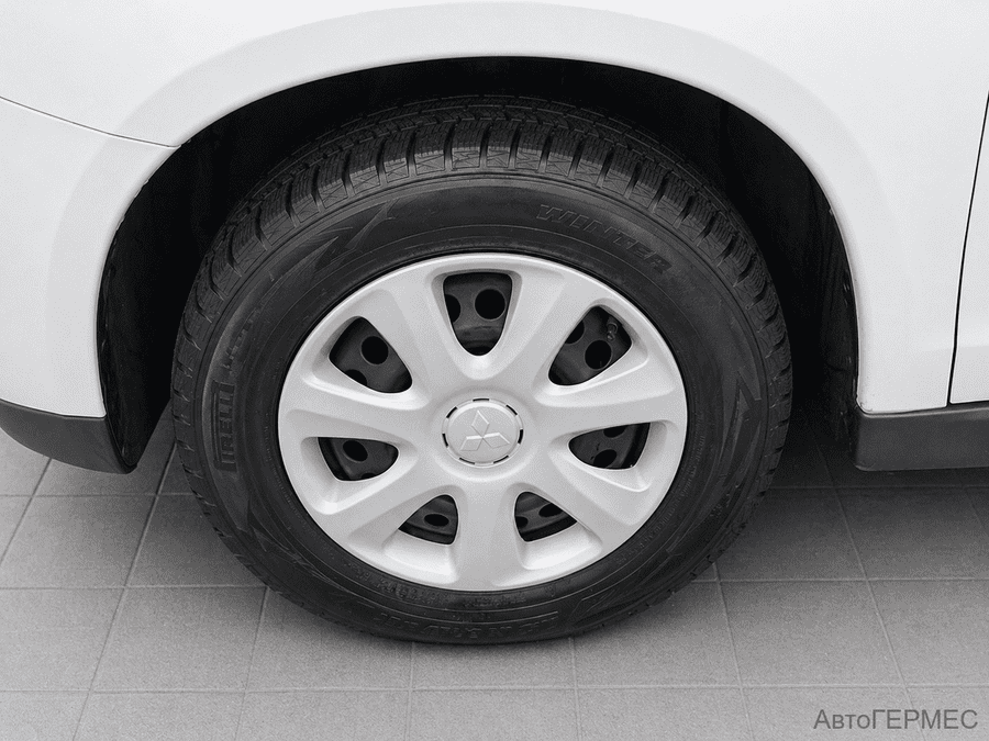Фото MITSUBISHI ASX I Рестайлинг с пробегом | №14