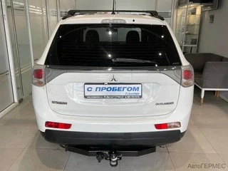 Фото MITSUBISHI Outlander с пробегом