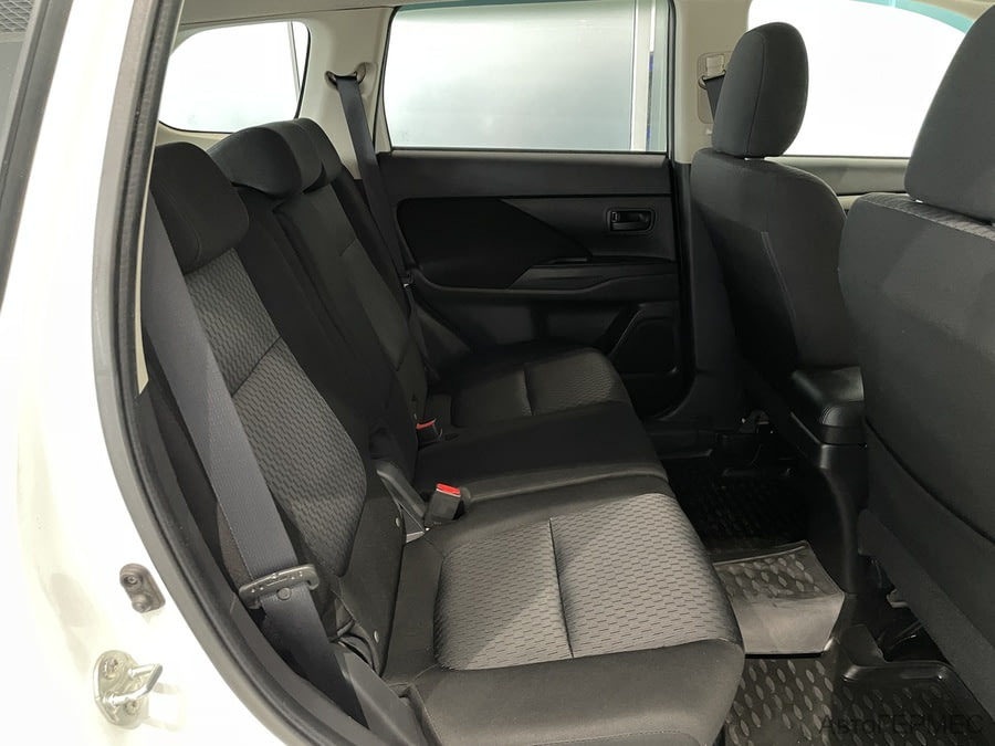 Фото MITSUBISHI Outlander с пробегом | №12