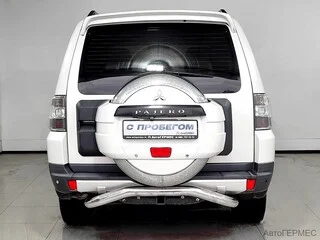 Фото MITSUBISHI Pajero IV с пробегом