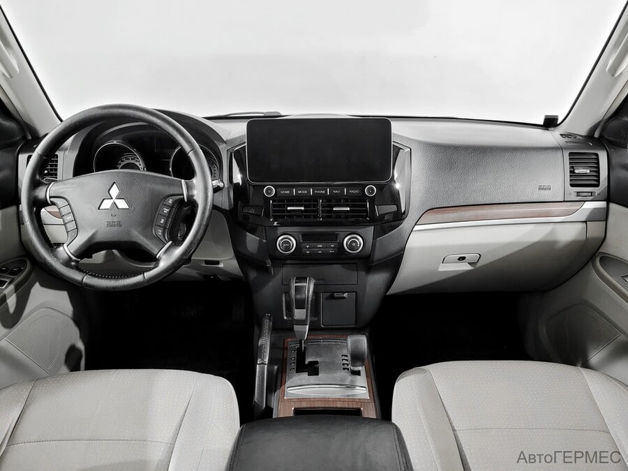 Фото MITSUBISHI Pajero IV с пробегом | №5